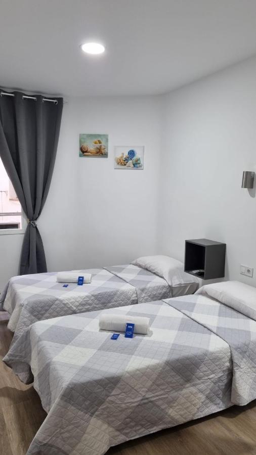 Hostal Vara Madrid Esterno foto